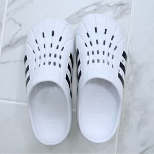 Adidas Adilette Clogs Mens Size 8  Women's 9/10 White Swimming slides